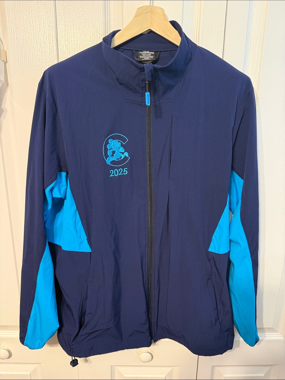 Disney Club RunDisney 2025 Member jacket